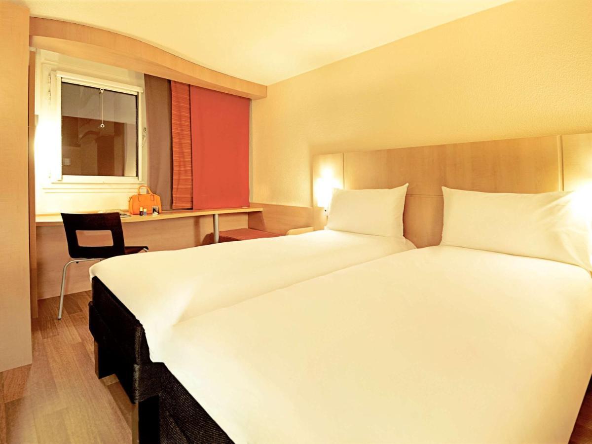 Ibis Toulouse Aeroport Hotel Blagnac Buitenkant foto