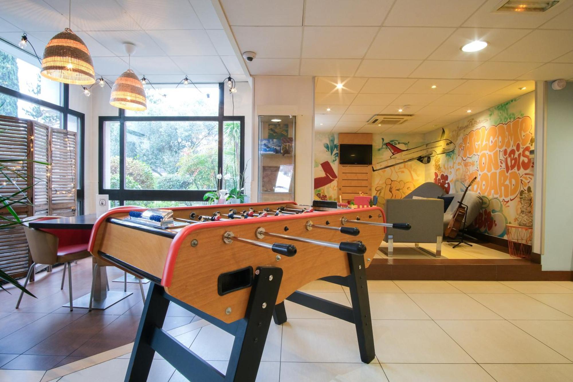 Ibis Toulouse Aeroport Hotel Blagnac Buitenkant foto