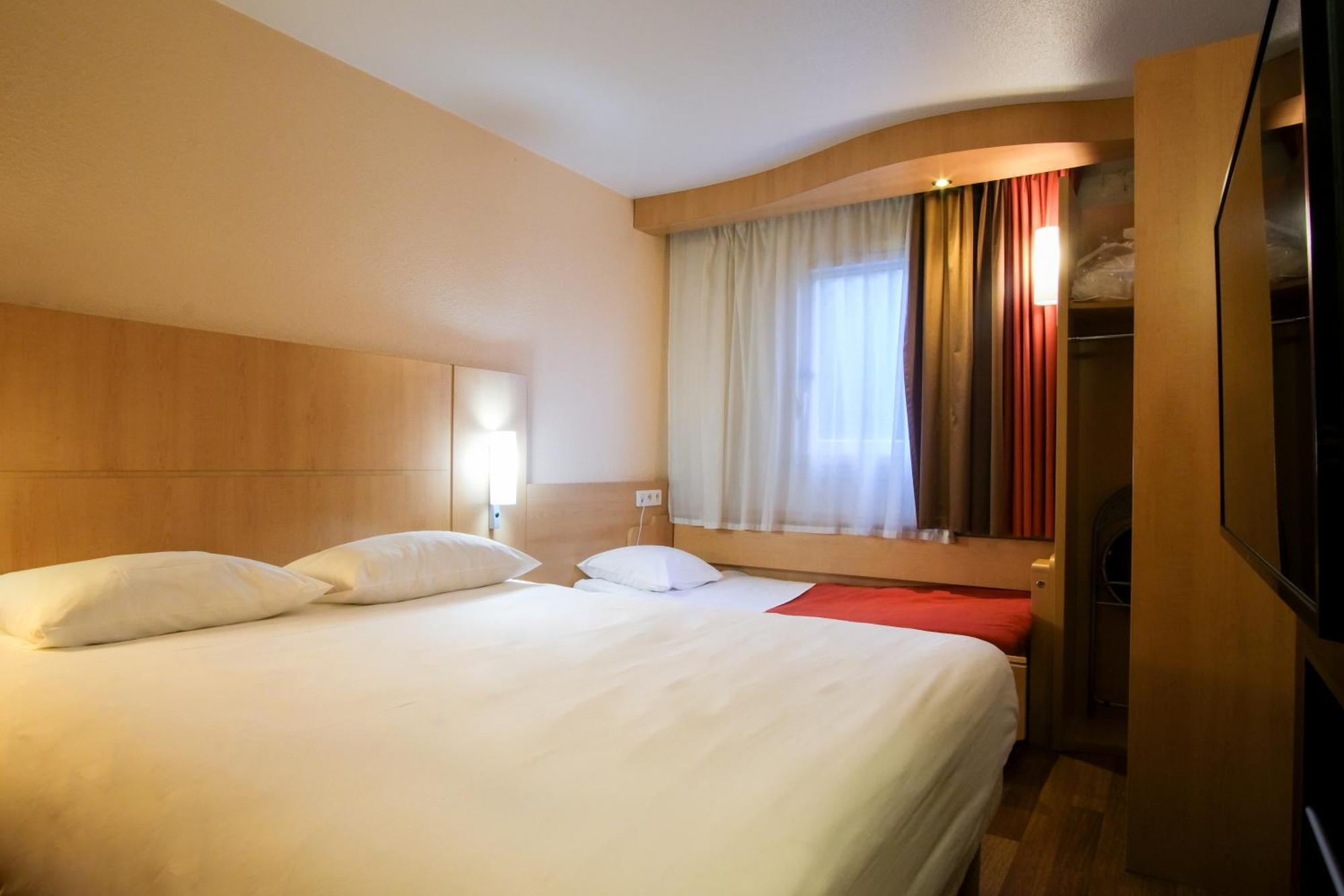 Ibis Toulouse Aeroport Hotel Blagnac Buitenkant foto