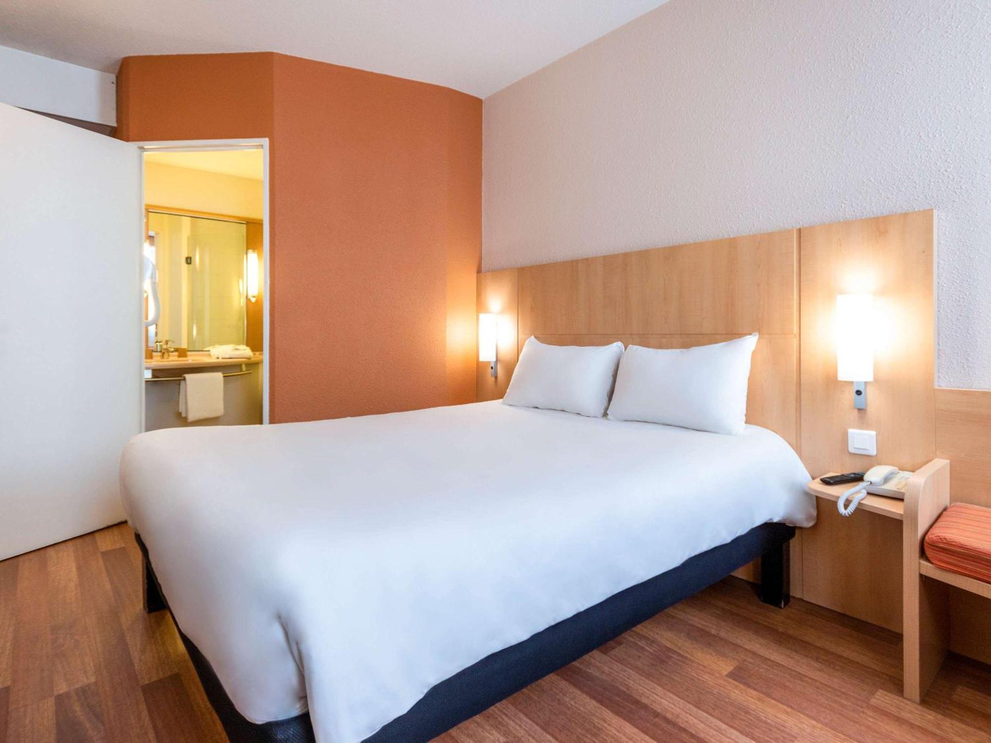Ibis Toulouse Aeroport Hotel Blagnac Buitenkant foto
