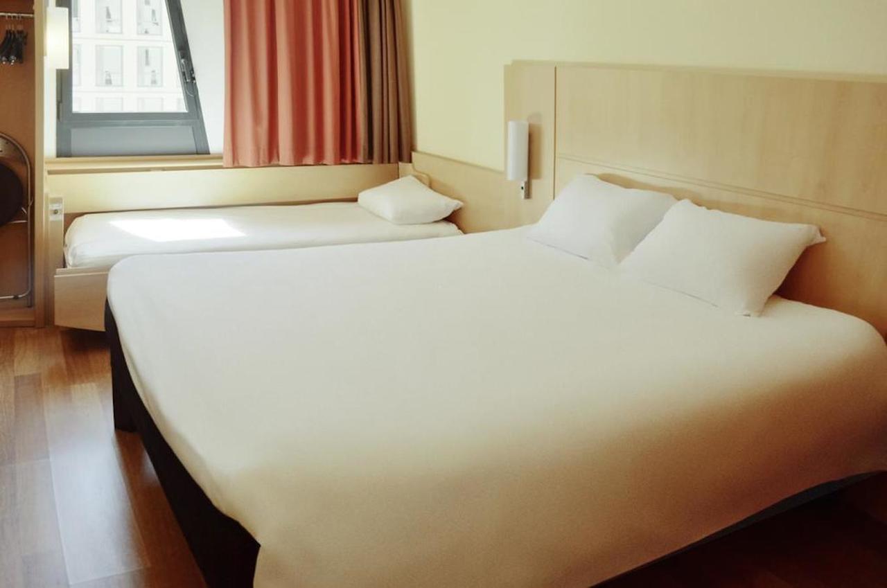 Ibis Toulouse Aeroport Hotel Blagnac Buitenkant foto