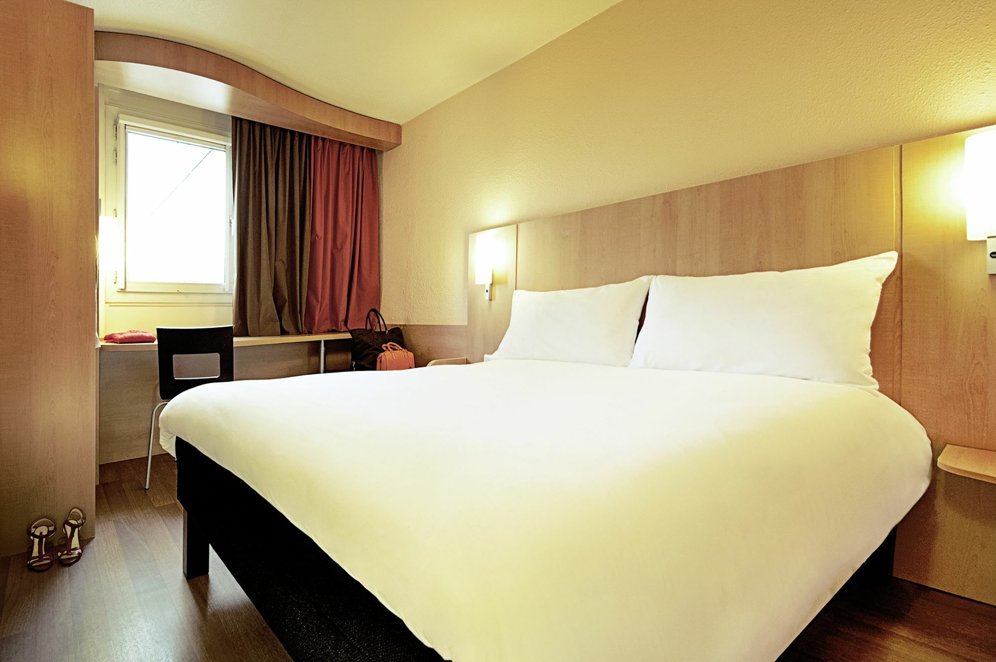 Ibis Toulouse Aeroport Hotel Blagnac Buitenkant foto